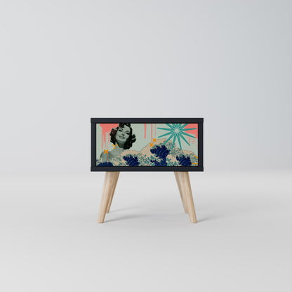 KANAGAWA BEAUTY Nattduksbord i svart finish