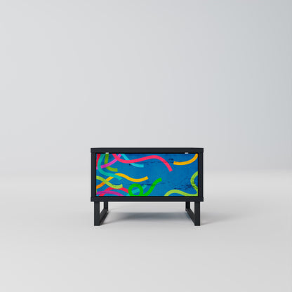 STREAMER TANGLE Nattduksbord i svart finish