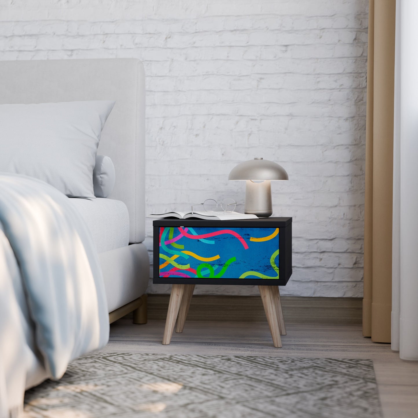 STREAMER TANGLE Nattduksbord i svart finish