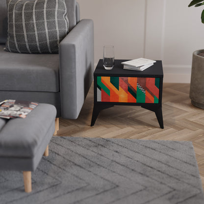 MAKESHIFFT ARTISTRY Nattduksbord i svart finish