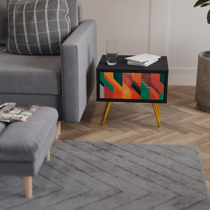 MAKESHIFFT ARTISTRY Nattduksbord i svart finish