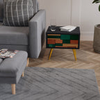 JORDNÄRLIGA FIGURES Nattduksbord i svart finish