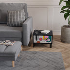 COOL STORY Nattduksbord i svart finish