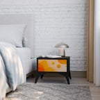 ORANGE SIDORÄTTNING Nattduksbord i svart finish