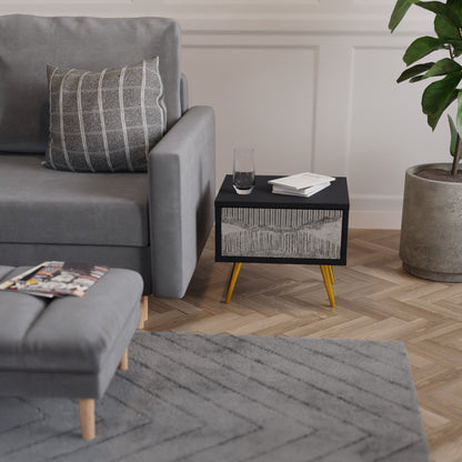 GRAIN LINES Nattduksbord i svart finish