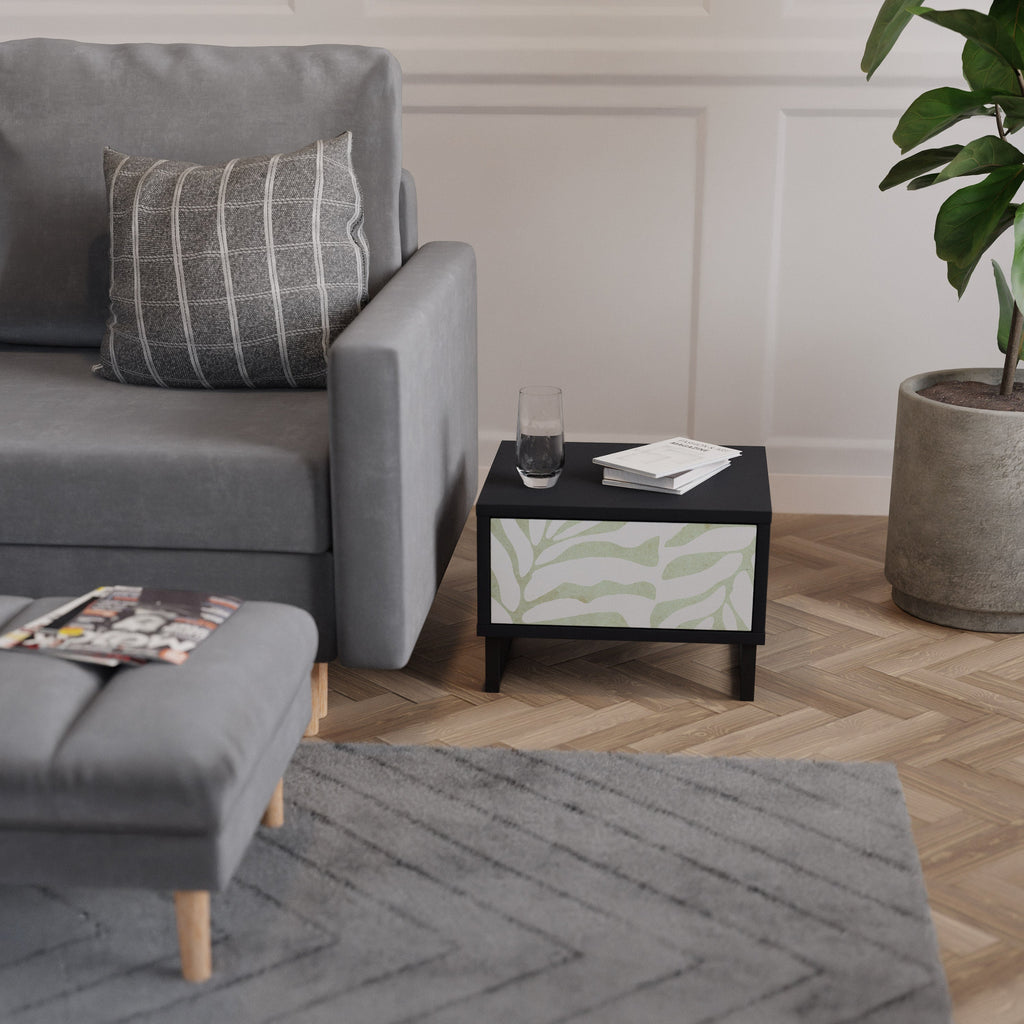 BOTANICAL SPARK nattduksbord i svart finish