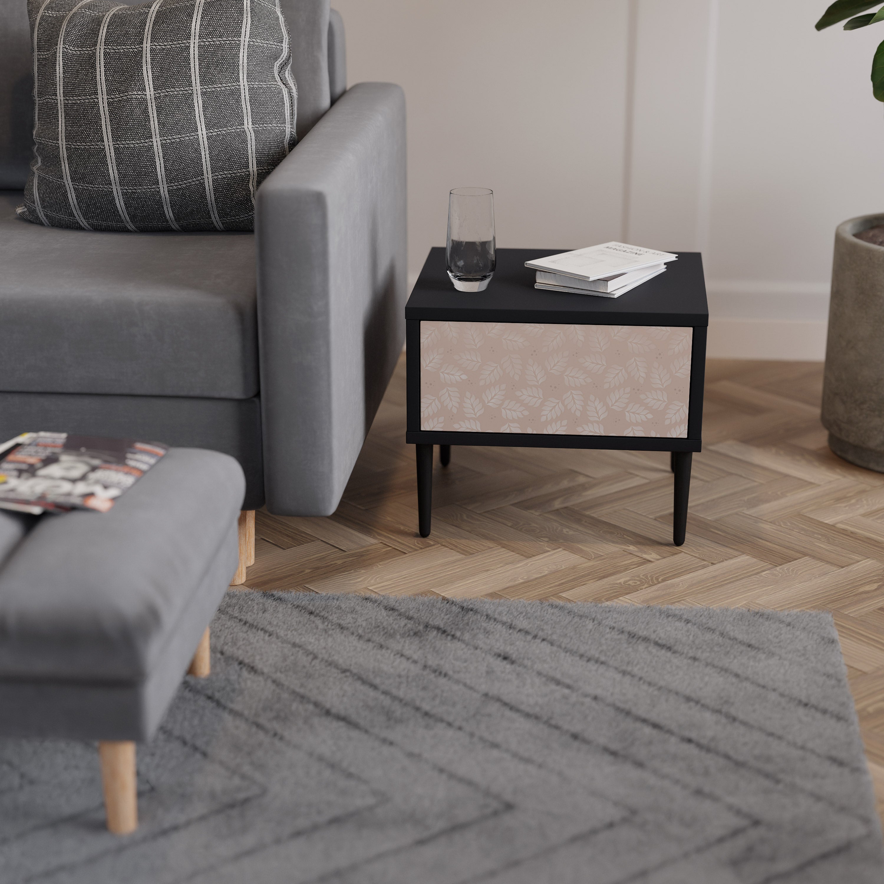 LÖV PÅ BEIGE SJUKBORD i svart finish