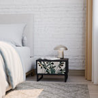 VERDURE FORMATION Nattduksbord i svart finish