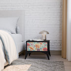 FUNGUS FANTASY Nattduksbord i svart finish