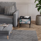 Nattduksbord i sammet i svart finish