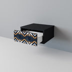 ARTIFUL GEOMETRI Nattduksbord i svart finish