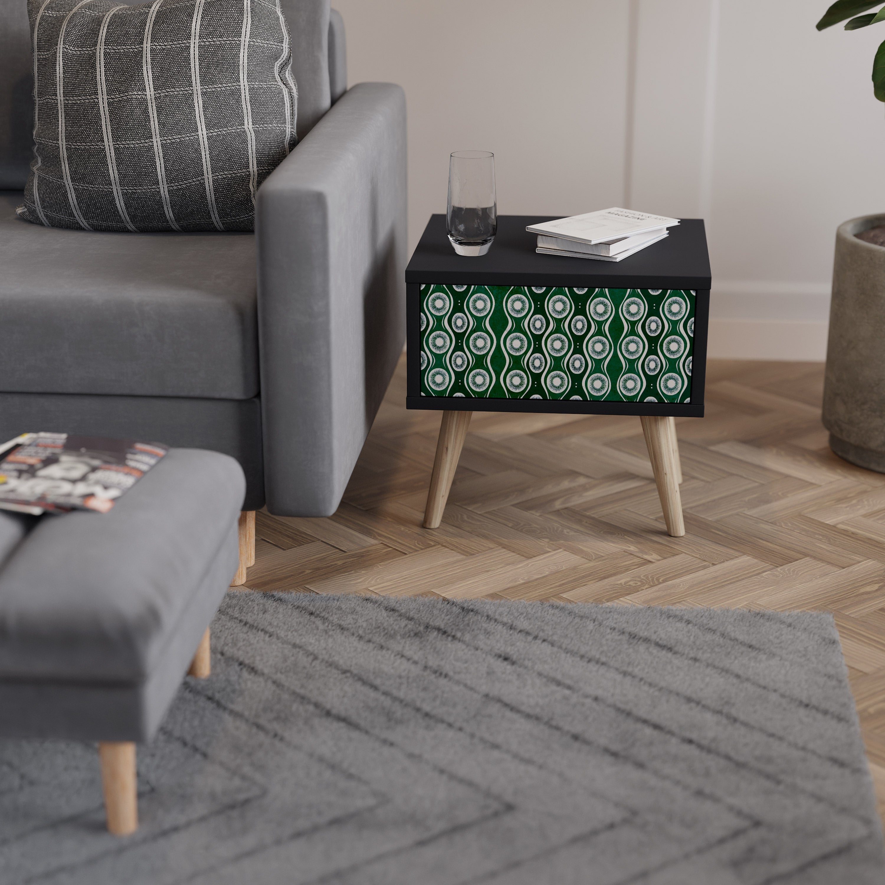 GREEN EYES nattduksbord i svart finish