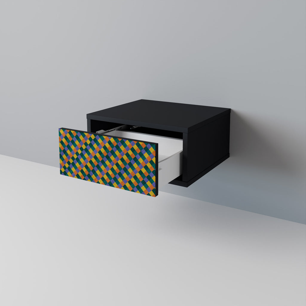 MÅLADE KVADRAT MIX nattduksbord i svart finish