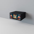 CRACKED ILLUSION Nattduksbord i svart finish