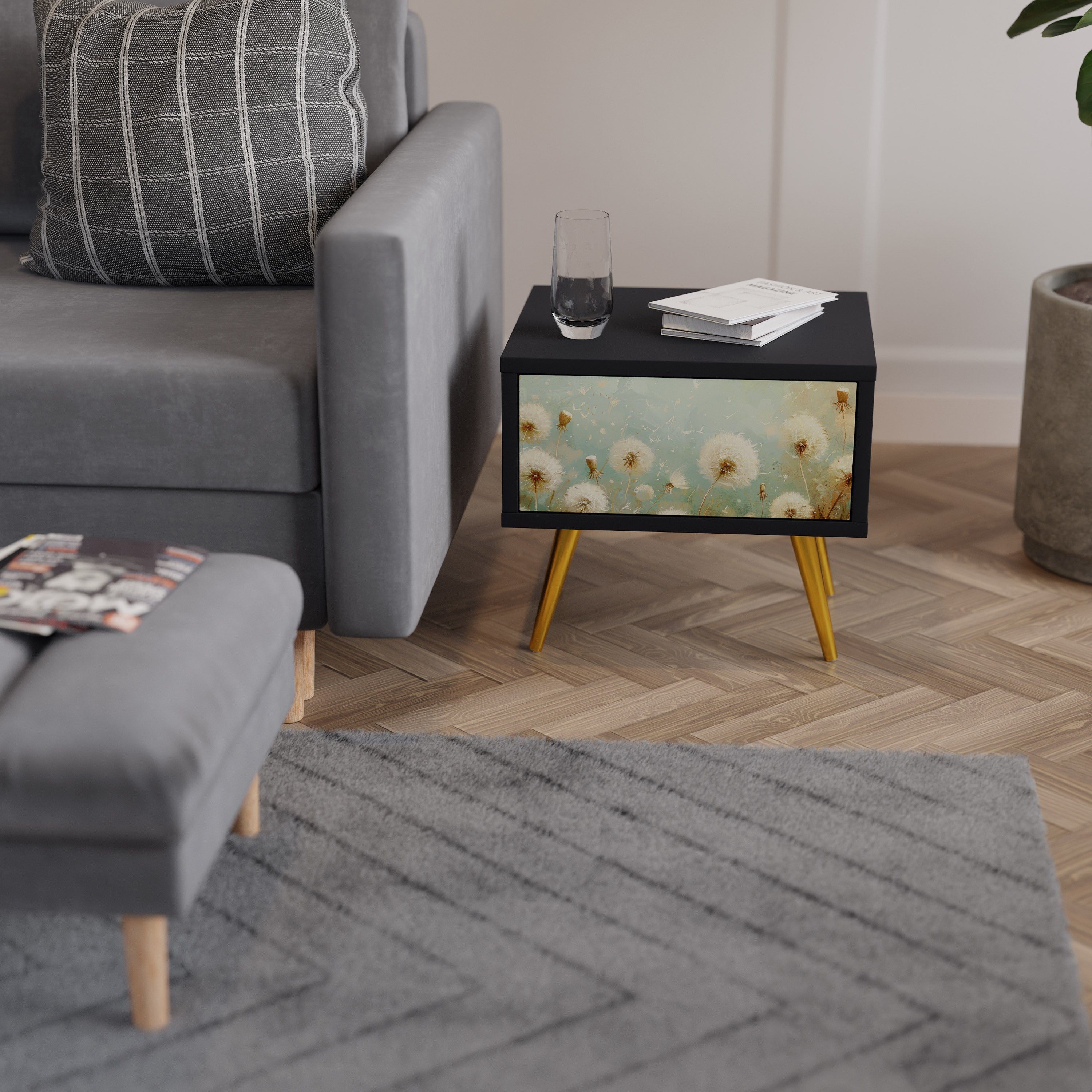 DREAMY MEADOW Nattduksbord i svart finish