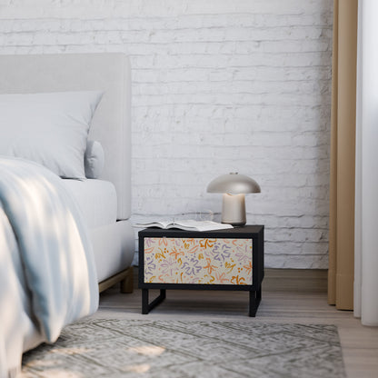 SPRING WHIMSY Nattduksbord i svart finish