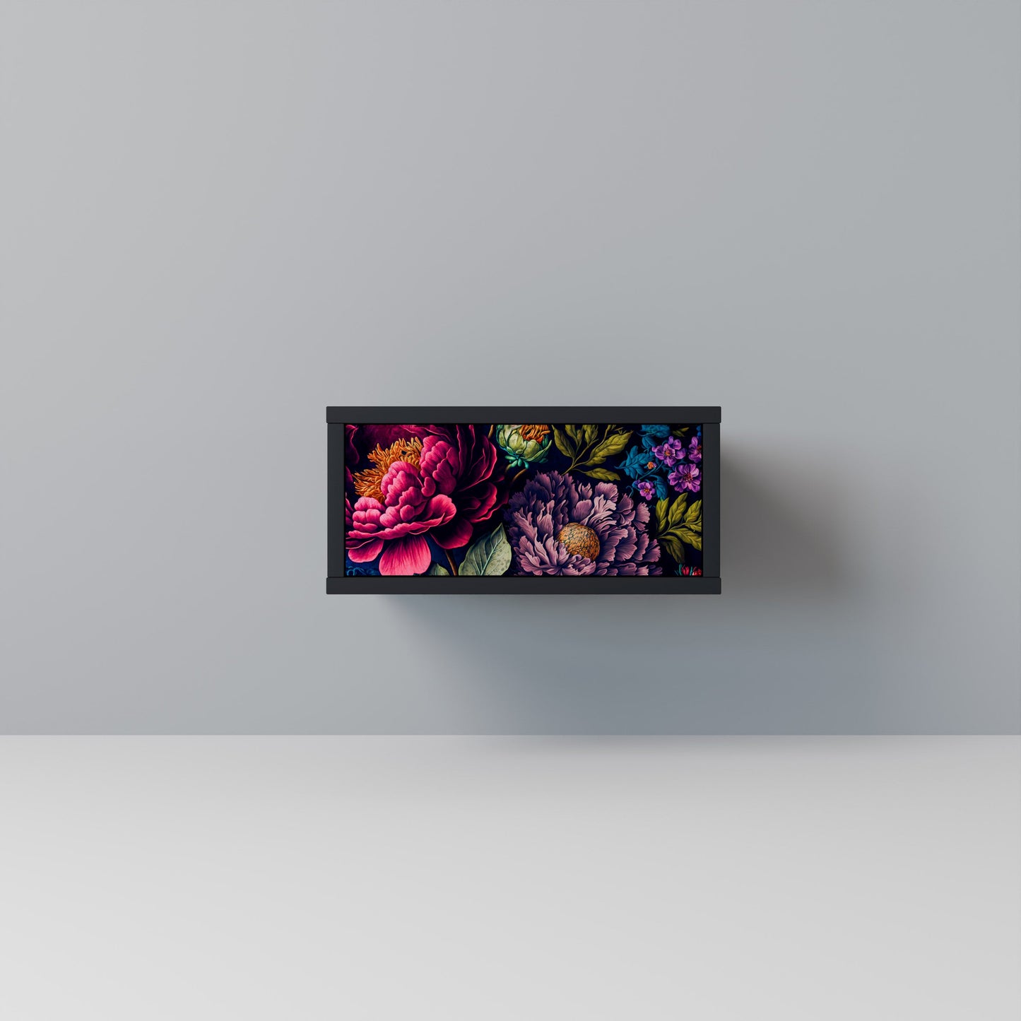 BLOOMING ELEGANCE Nattduksbord i svart finish