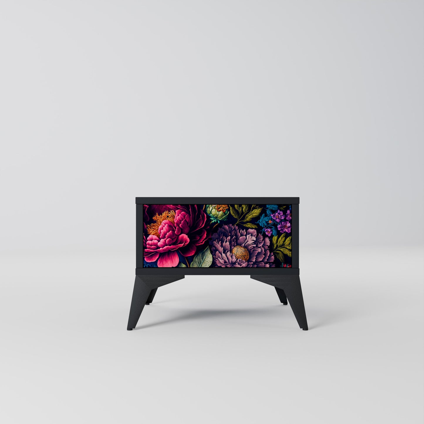 BLOOMING ELEGANCE Nattduksbord i svart finish