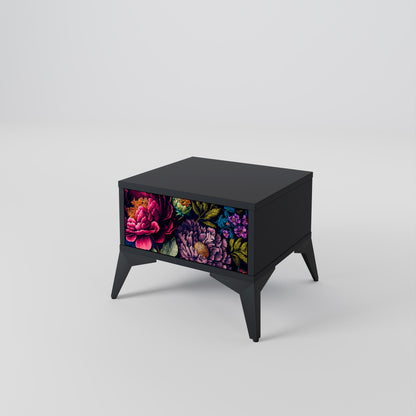 BLOOMING ELEGANCE Nattduksbord i svart finish