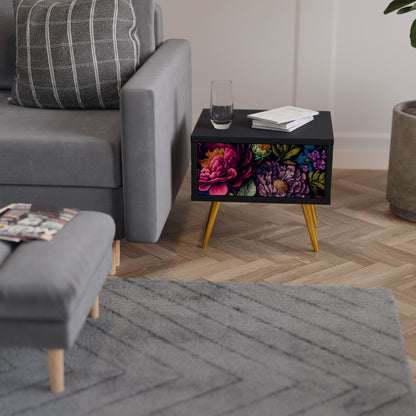 BLOOMING ELEGANCE Nattduksbord i svart finish