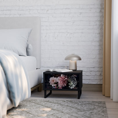 PURE BLOSSOM Nattduksbord i svart finish