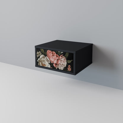 LUSH ELEGANCE Nattduksbord i svart finish