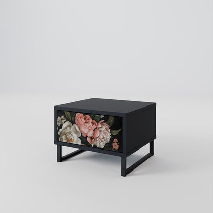 LUSH ELEGANCE Nattduksbord i svart finish