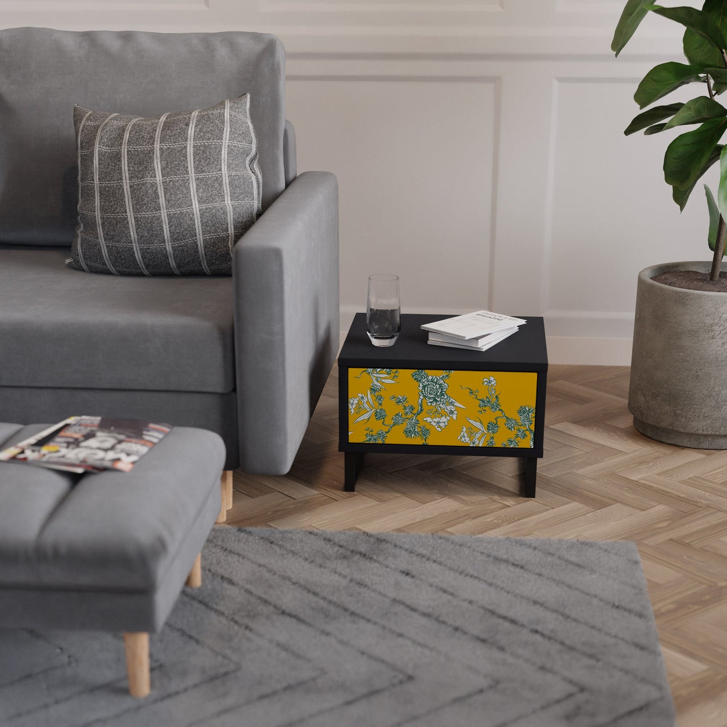GULT CHINOISERIE-nattbord i svart finish