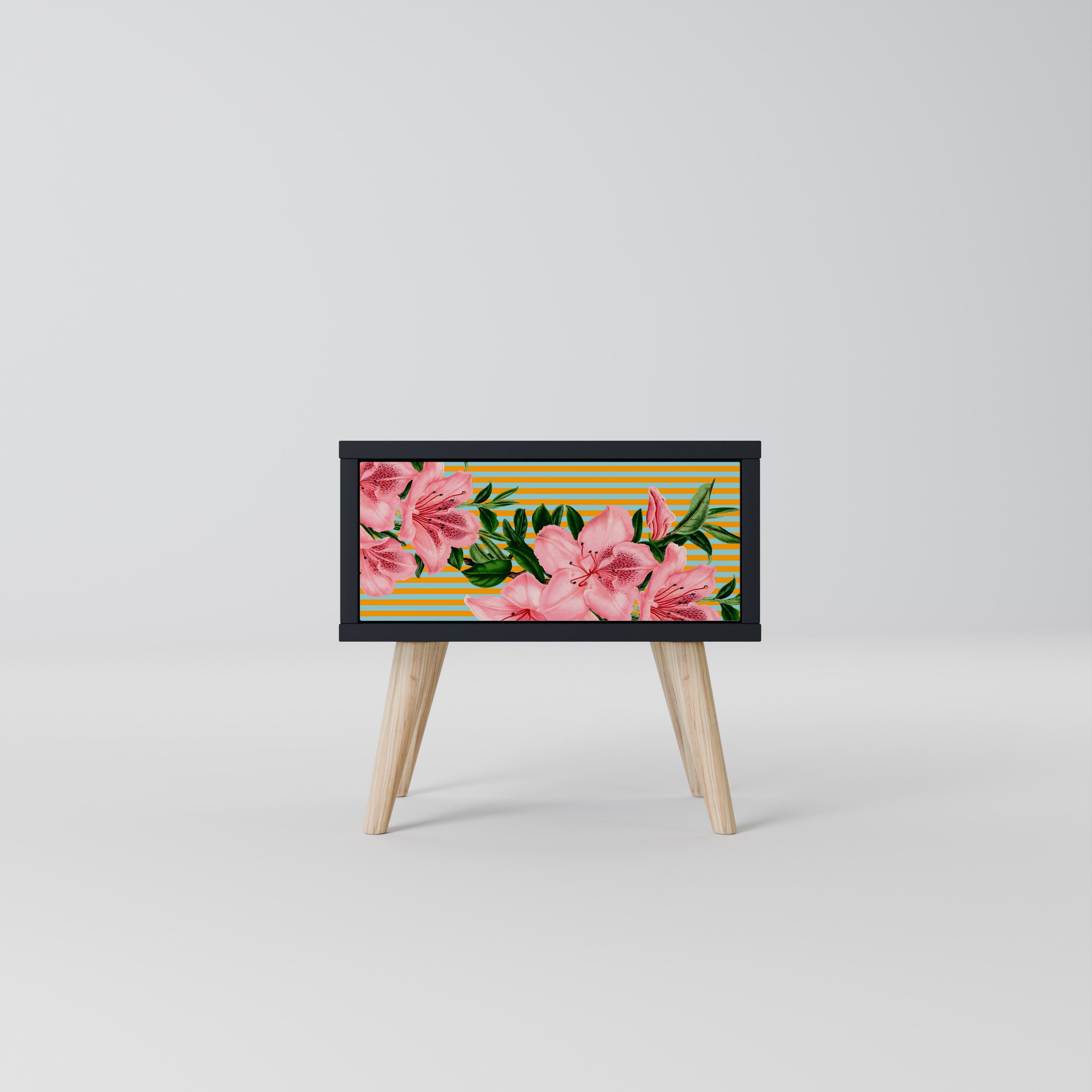 FRAGILE BEAUTY Nattduksbord i svart finish