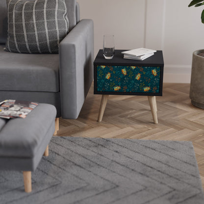 AUTUMN INSECTS Nattduksbord i svart finish