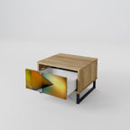 PIERCING SHARPNESS Nightstand in Oak Effect