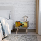 PIERCING SHARPNESS Nightstand in Oak Effect