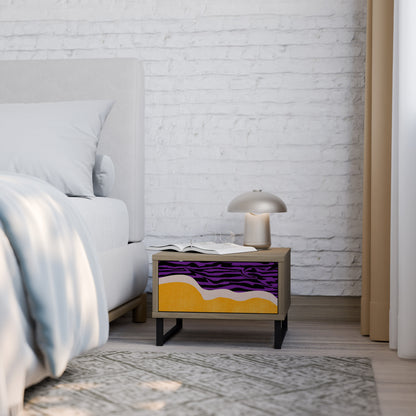 INDEPENDENT BORDER Nightstand in Oak Effect