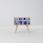 THE RIGHT PLACES Nightstand in Oak Effect