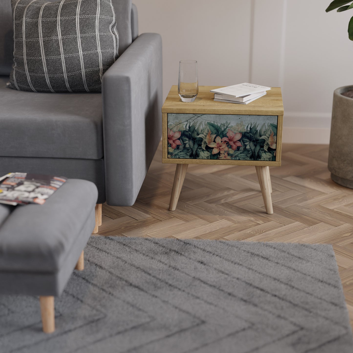 HEAVENLY BLOOM Nightstand in Oak Effect