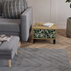 EERIE STROMANTHE Nattduksbord i ekeffekt