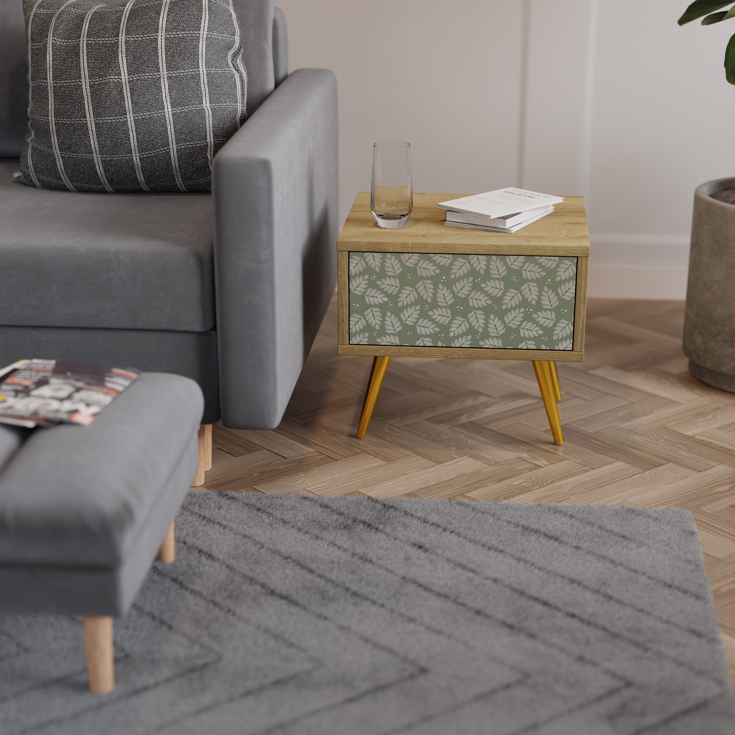 LÖV PÅ GRÖNT Nattduksbord i Oak Effect
