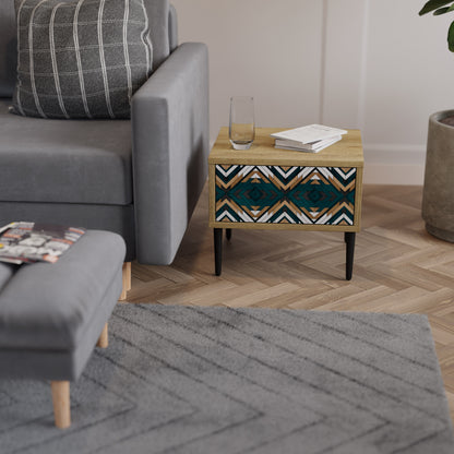 KONSTNÄRLIG GEOMETRI Nattduksbord i ekeffekt