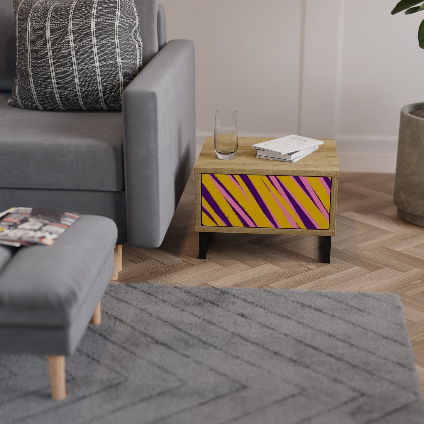 DRÖMMAR GÅR SIG Nattduksbord i Oak Effect