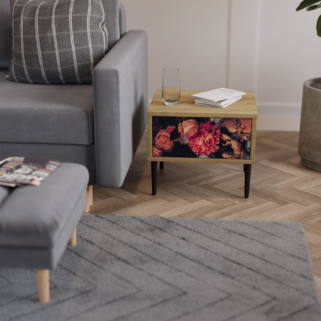 NEVERENDING BLOOM Nattduksbord i Oak Effect