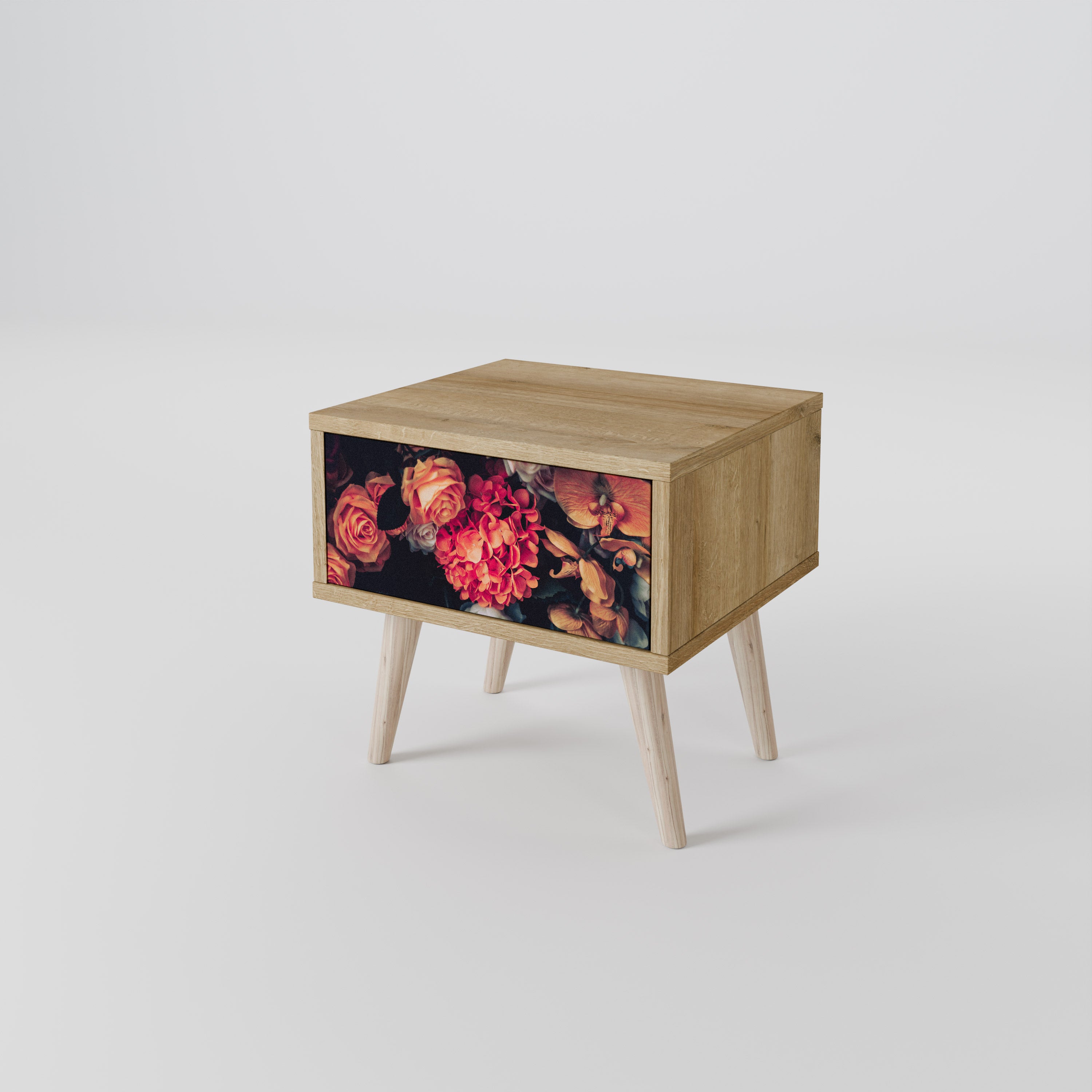 NEVERENDING BLOOM Nattduksbord i Oak Effect