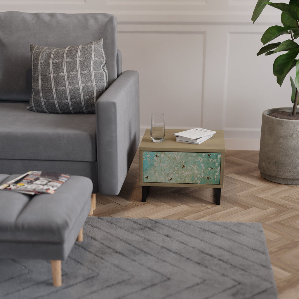 BLOOMING CHARM Nattduksbord i ekeffekt