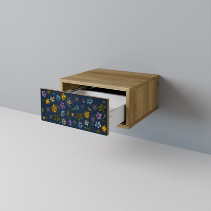 BLOMMOR PÅ MARINBLÅT Nattduksbord i Oak Effect