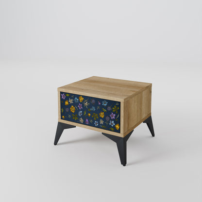 BLOMMOR PÅ MARINBLÅT Nattduksbord i Oak Effect