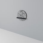 LUNAR LOOM Rund konsthylla i svart finish