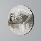 FROZEN IN TIME Round Wall Art