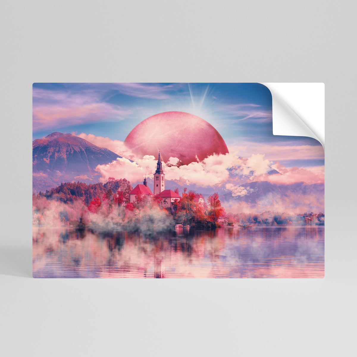 MARS OVER THE BLED LAKE Självhäftande Horisontell Poster