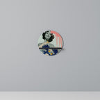 KANAGAWA BEAUTY Round Art Shelf In Black Finish