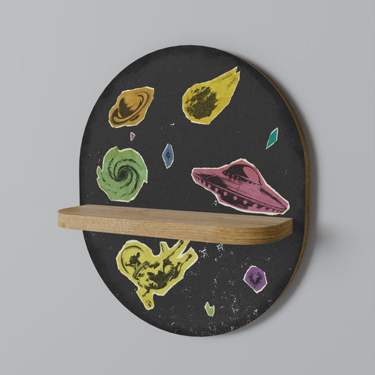 GALAXY MORSEL Oval konsthylla i ekeffekt