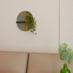 ENKLA LÖSNINGAR Oval konsthylla i svart finish